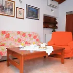 House Nada *