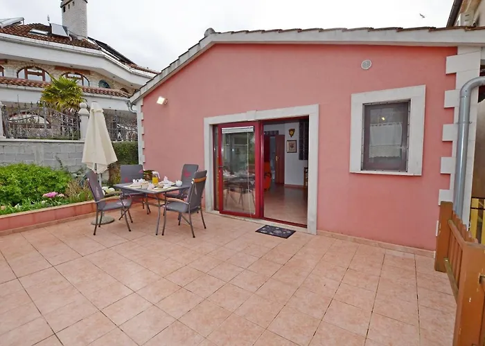 House Nada Holiday home *