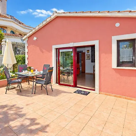 Prázdninový dům House Nada Rovinj