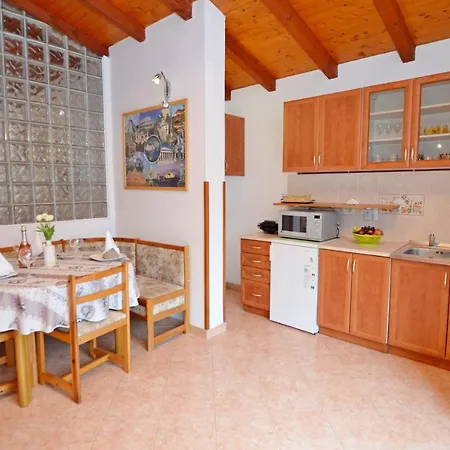 Vakantiehuis House Nada